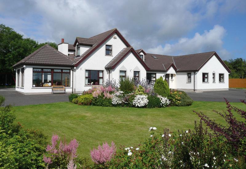 Valley View Country House Bed And Breakfast Bushmills Dış mekan fotoğraf
